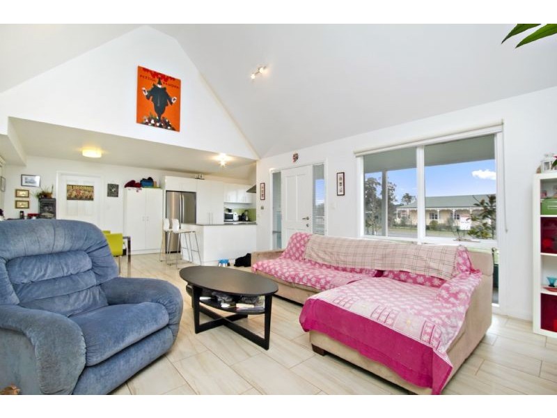 11 Walters Street, Trentham VIC 3458