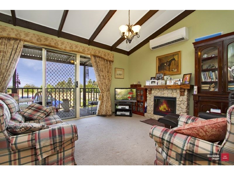 4 Glen Street, Tylden VIC 3444