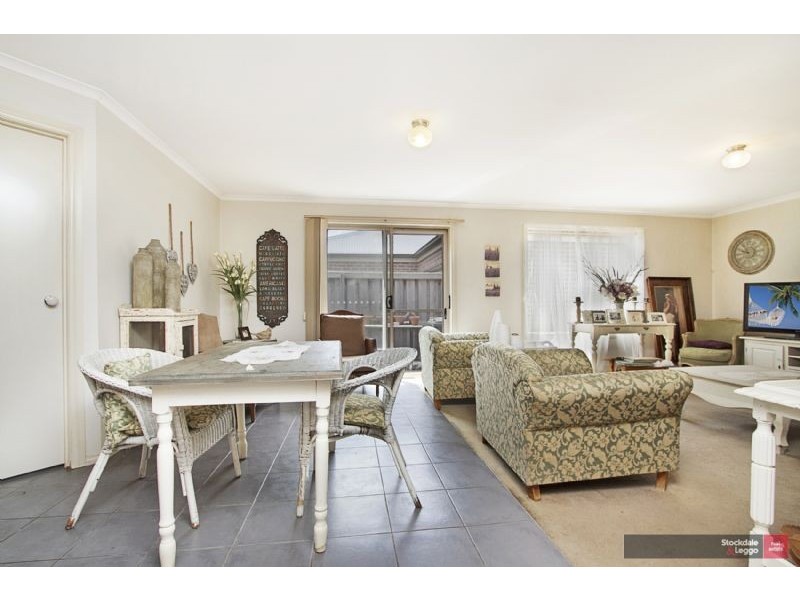 1/9 Brooke Street, Woodend VIC 3442
