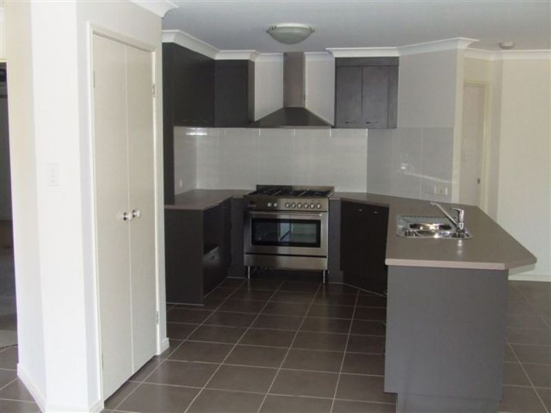 4-lot7 Woodgrove Blvd, Beerwah QLD 4519