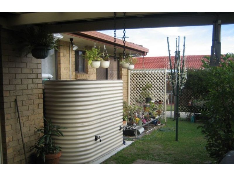 1/18 Baldwin St, Golden Beach QLD 4551