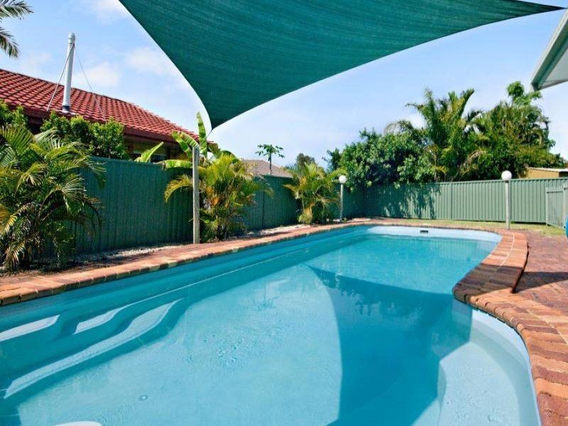 3 Barwon St, Currimundi QLD 4551