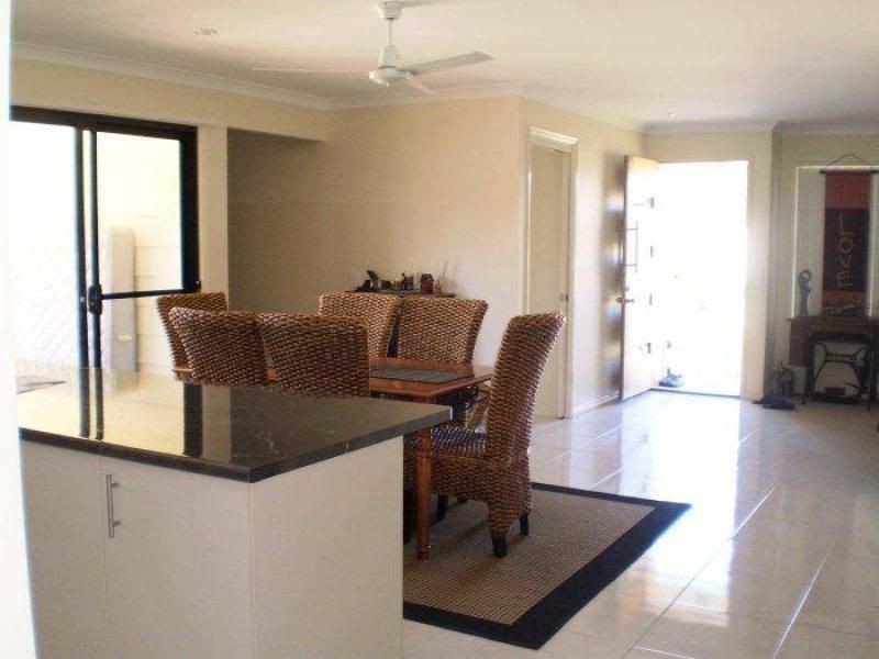 1 Treetops Crt, Mooloolah Valley QLD 4553