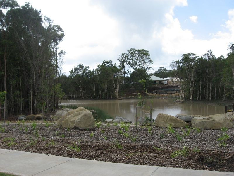 326 Sandstone Way, Little Mountain QLD 4551