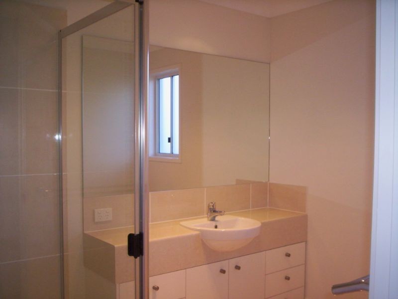 325 High Park Cres, Little Mountain QLD 4551