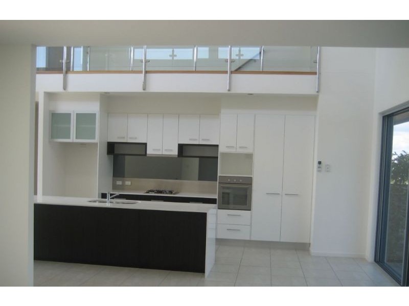 4/202 Bledisloe Blvd, Pelican Waters QLD 4551