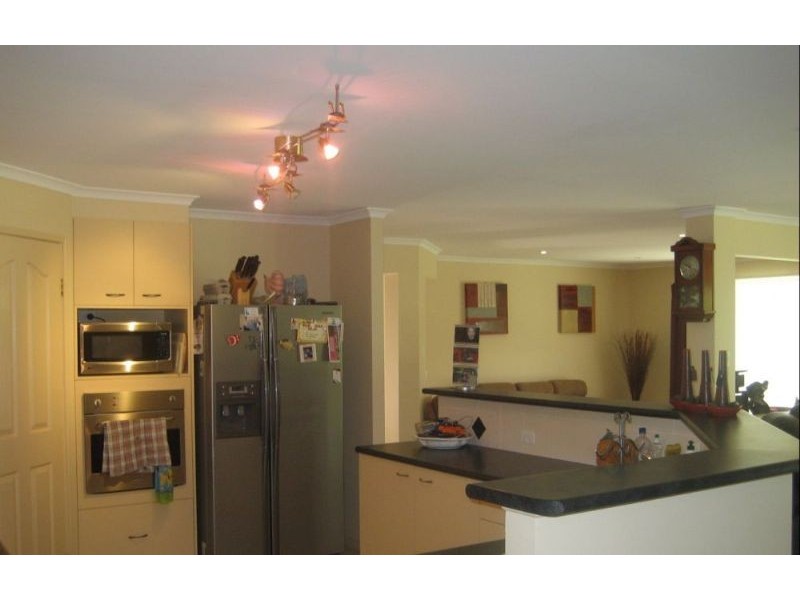 36 Victor Ave, Palmview QLD 4553