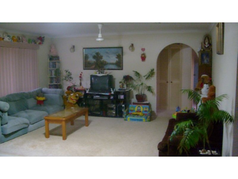 1/18 Baldwin St, Golden Beach QLD 4551