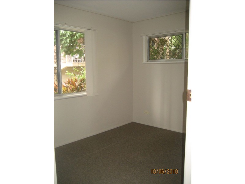 25 Bombala St, Caloundra QLD 4551
