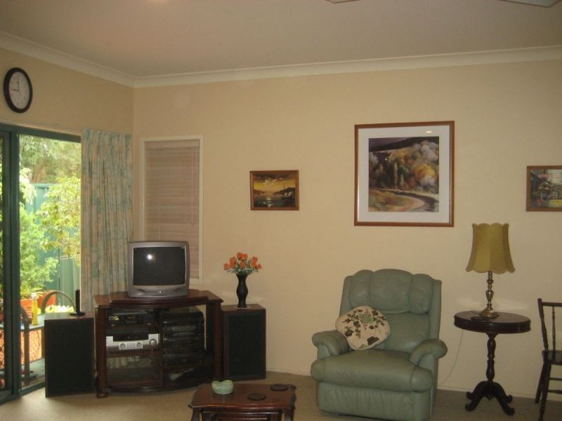 4/40 Lakeside Cres, Currimundi QLD 4551