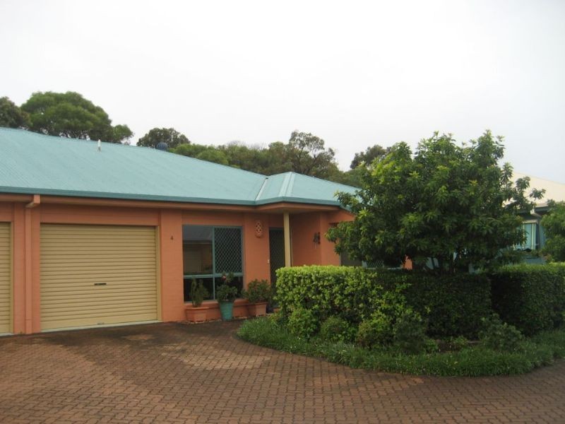 4/40 Lakeside Cres, Currimundi QLD 4551