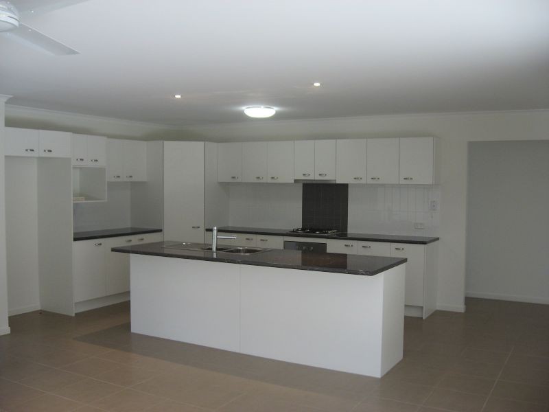 14 Byee Crct, Aroona QLD 4551