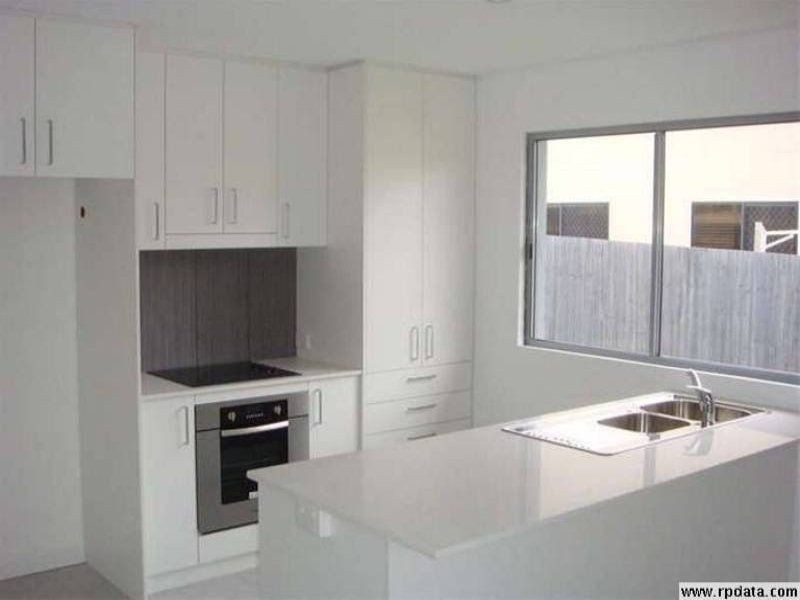 3 Orsova Tce, Caloundra QLD 4551