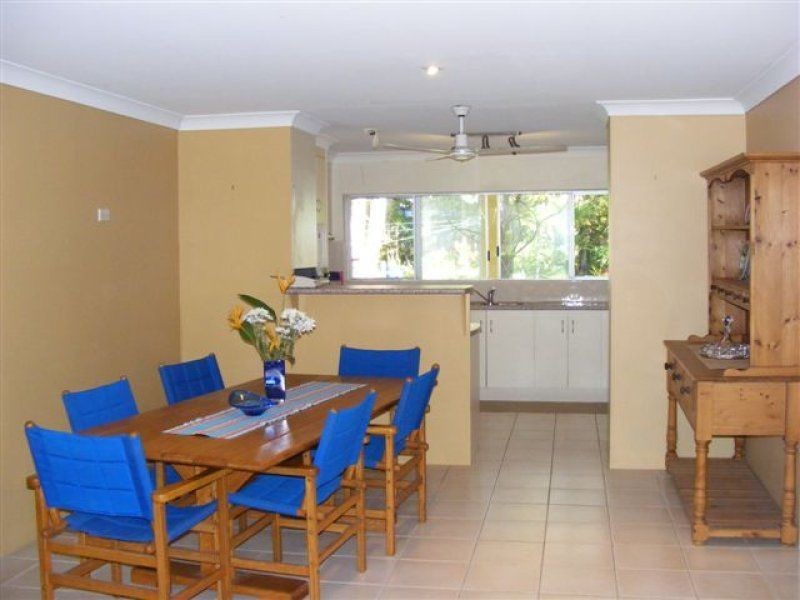 14 Ulm St, Dicky Beach QLD 4551