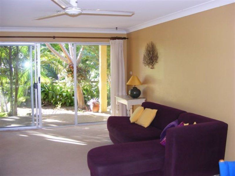 14 Ulm St, Dicky Beach QLD 4551