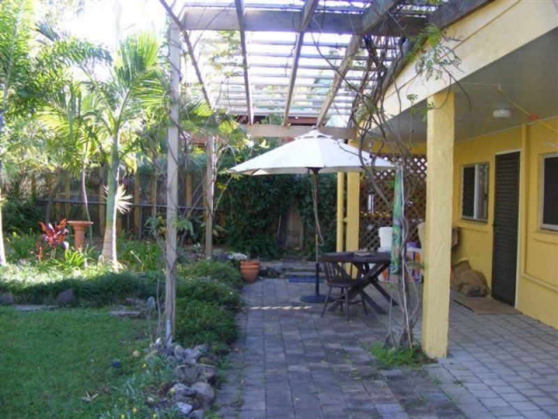 14 Ulm St, Dicky Beach QLD 4551