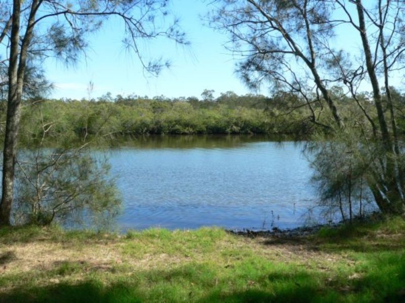 6 Roys Rd, Coochin Creek QLD 4519