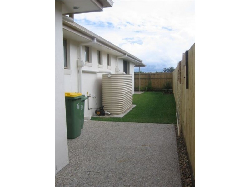 10 Donnelly Pl, Caloundra West QLD 4551
