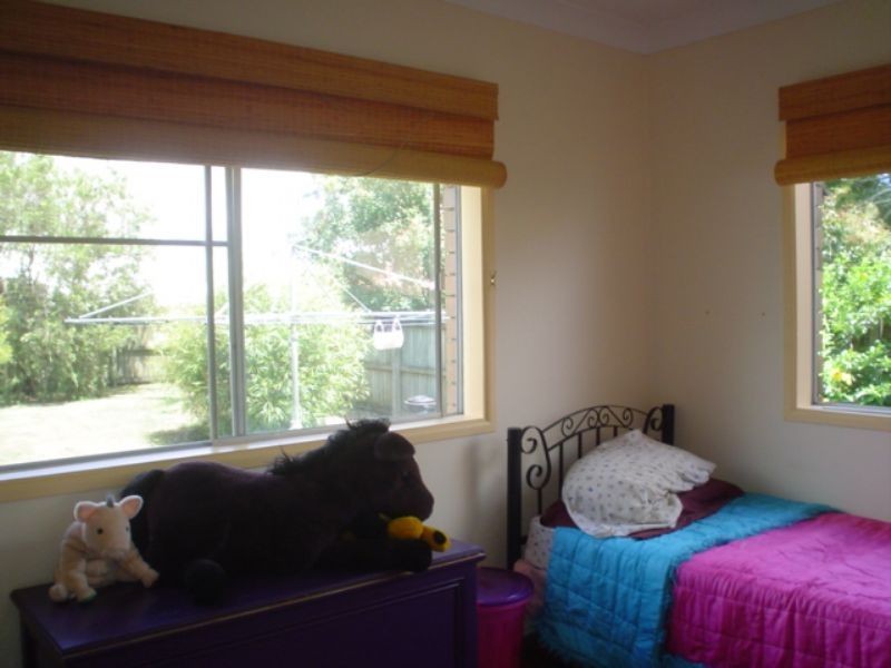 130 Westminster Ave, Golden Beach QLD 4551