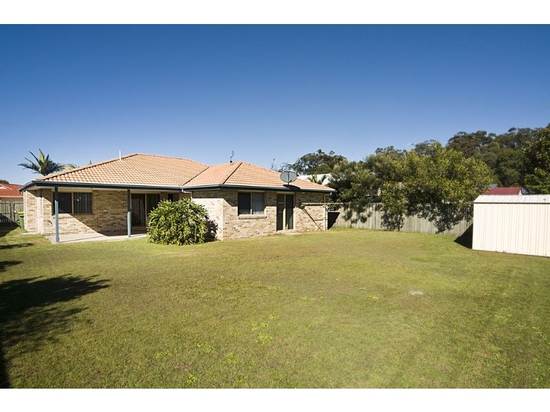 24 Honeywood Crt, Currimundi QLD 4551