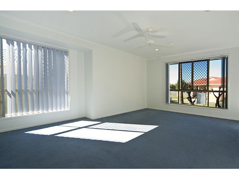 24 Honeywood Crt, Currimundi QLD 4551