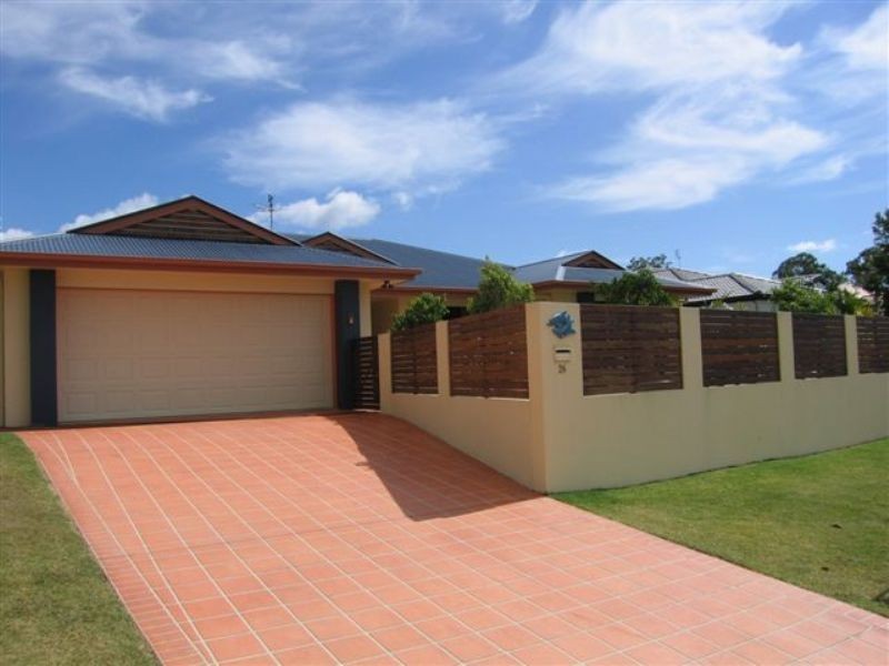 26 Lilac Cres, Caloundra QLD 4551