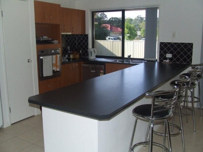 25 Maddock Ave, Mooloolah Valley QLD 4553
