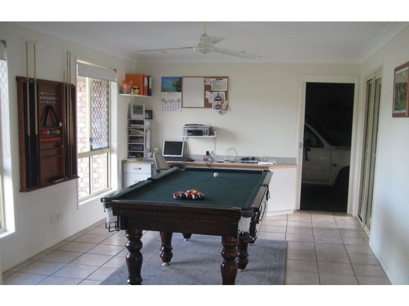 16 Springs Drive, Little Mountain QLD 4551