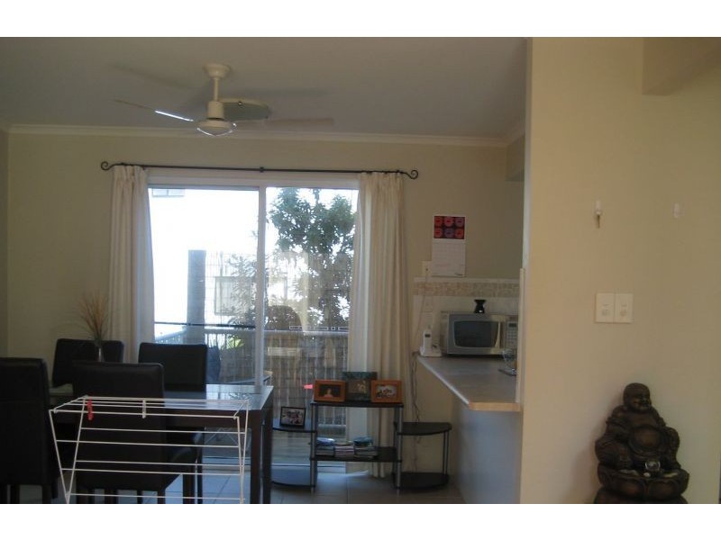 2/24 Birch St, Caloundra QLD 4551