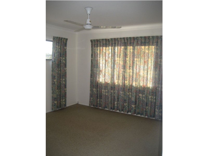 9 Windsor Ave, Moffat Beach QLD 4551
