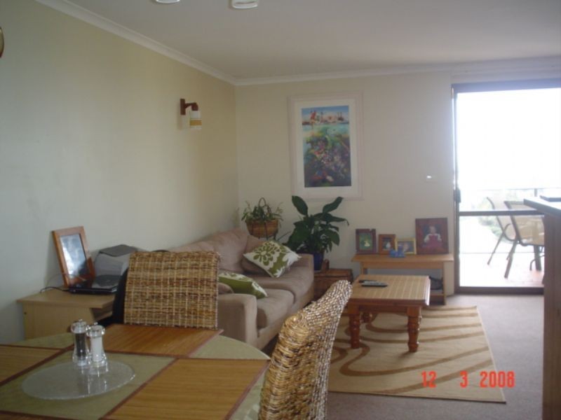 8/88 Albert St, Kings Beach QLD 4551