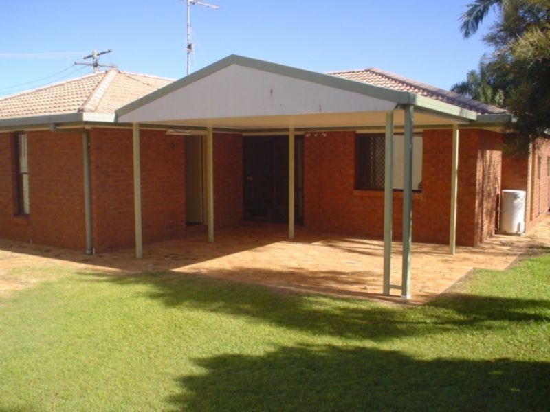 8 Bilyara Crt, Wurtulla QLD 4575