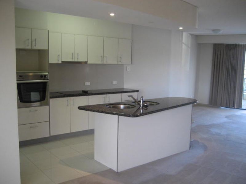 301/17  Leeding Tce, Caloundra QLD 4551