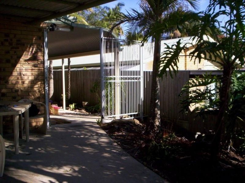 46 Jones St, Mooloolah Valley QLD 4553