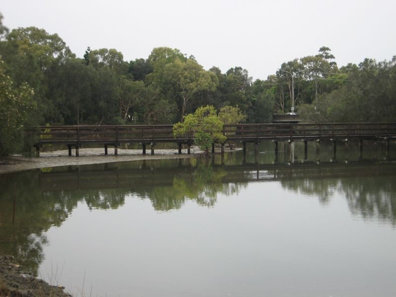 4/40 Lakeside Cres, Currimundi QLD 4551