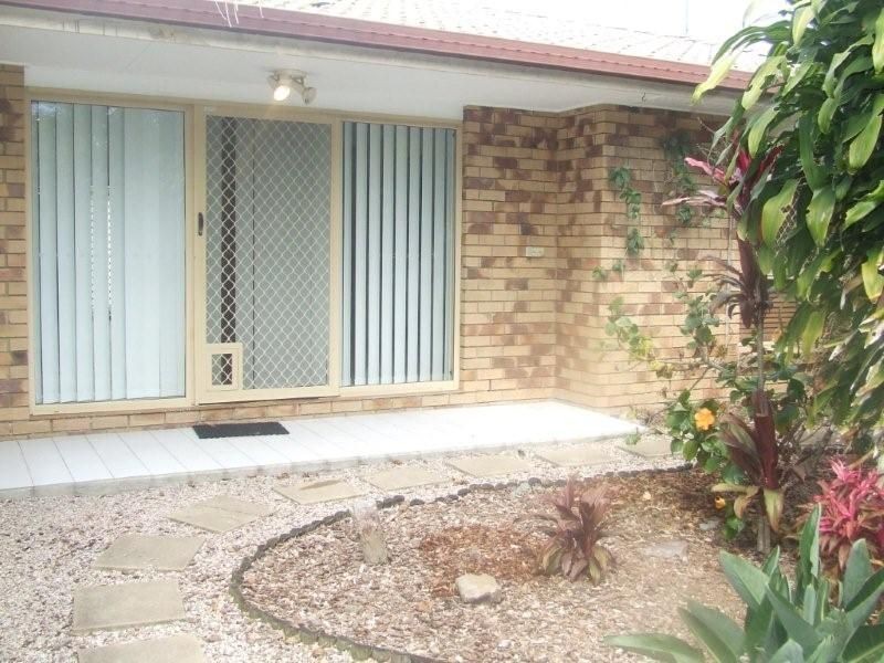 2/119 Bundilla Blvd, Mountain Creek QLD 4557
