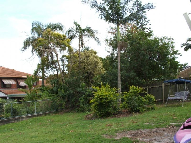 3 Pinaroo St, Dicky Beach QLD 4551