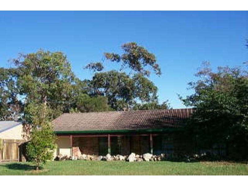 3 Pinaroo St, Dicky Beach QLD 4551