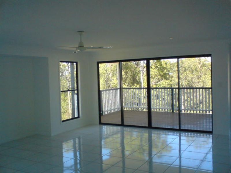 lot5 Eyries Crt, Little Mountain QLD 4551