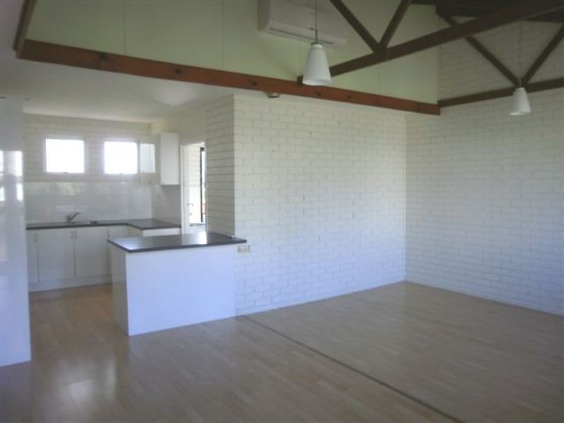 2/34 Regent Street, Caloundra QLD 4551