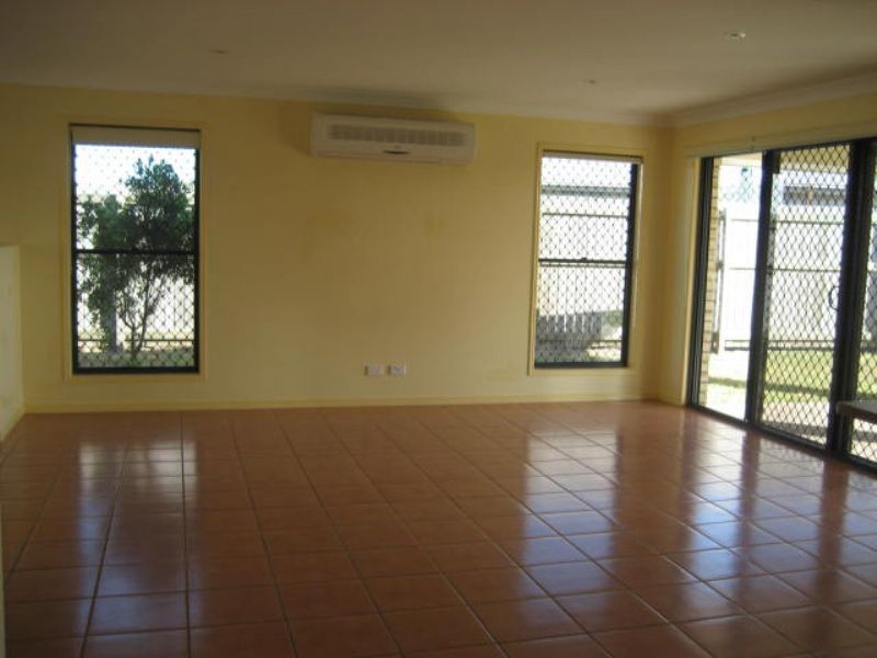 31 Monserrat Cres, Caloundra West QLD 4551