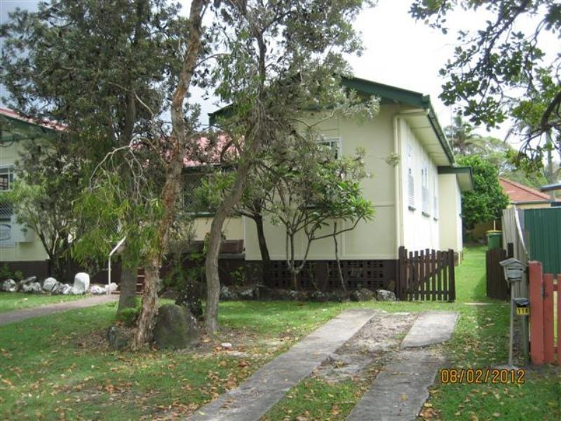 11a Osterley Ave, Caloundra QLD 4551