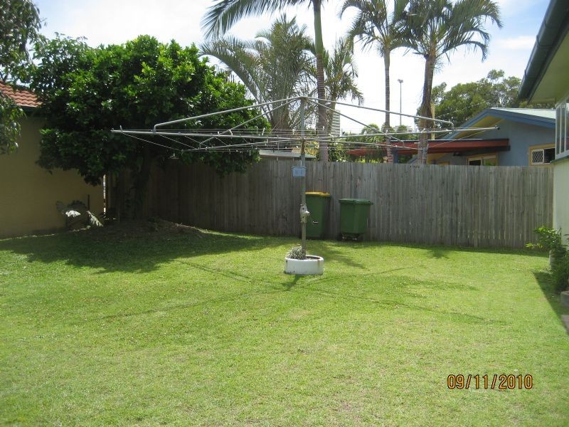 11a Osterley Ave, Caloundra QLD 4551