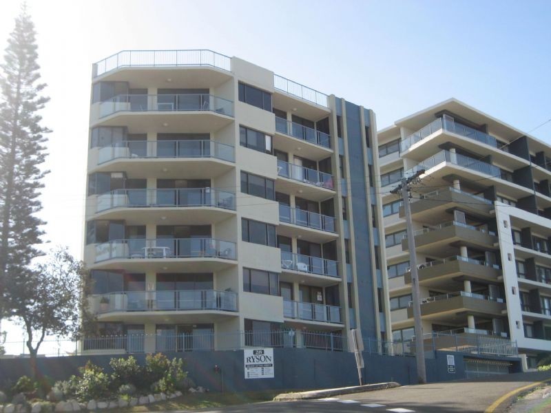 8/28 Levuka Ave, Kings Beach QLD 4551