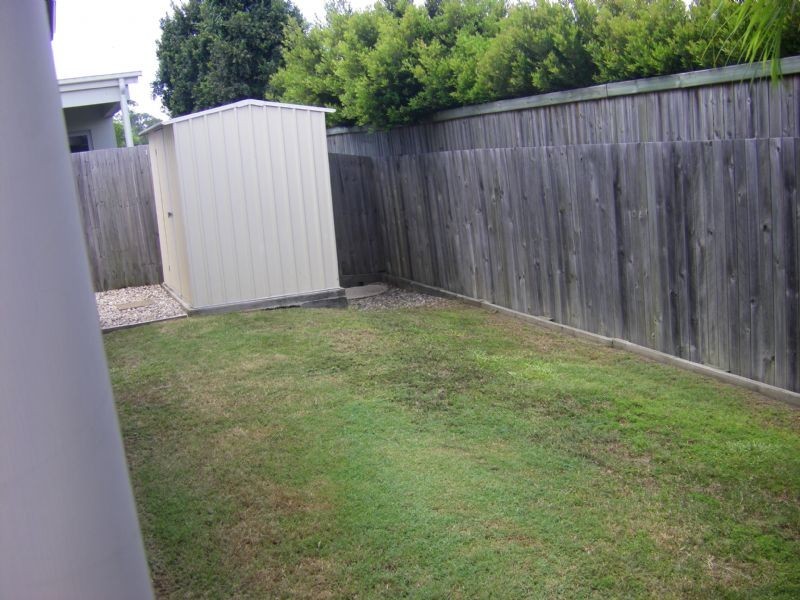 2 Brushbox Pl, Meridan Plains QLD 4551