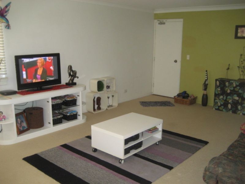 1/7 Mahia Tce, Kings Beach QLD 4551