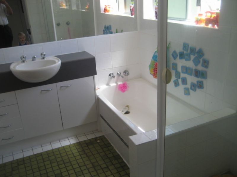 1/7 Mahia Tce, Kings Beach QLD 4551