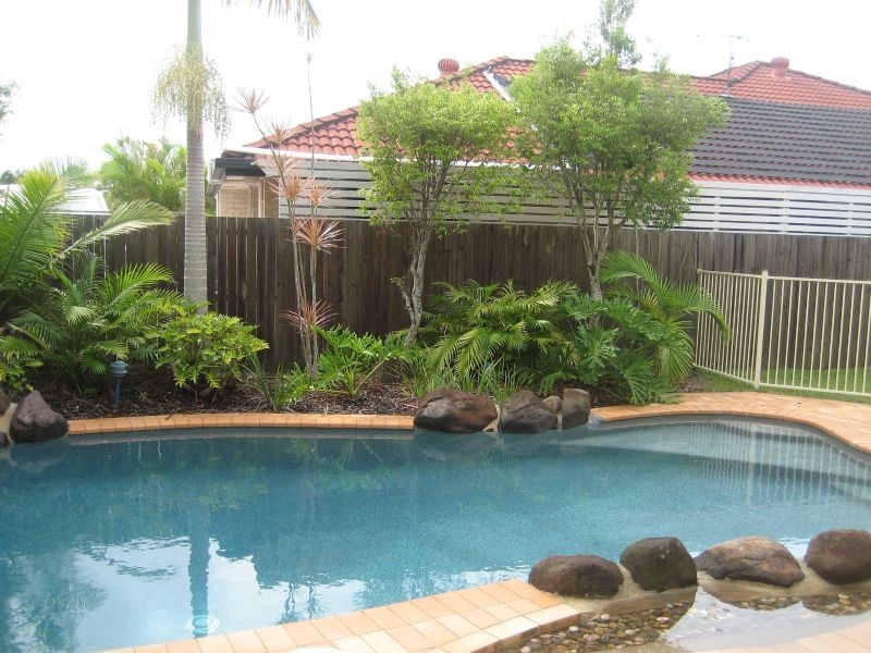 25 Gradorean Street, Pelican Waters QLD 4551