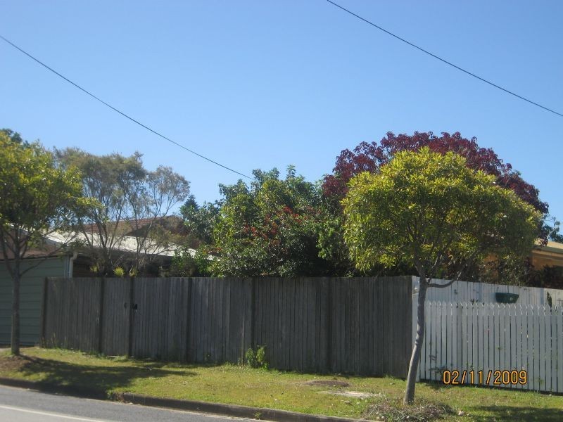 11 Oval Ave, Caloundra QLD 4551