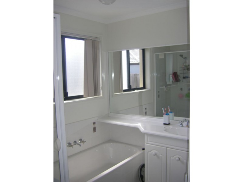 12 Burrows, Sippy Downs QLD 4556